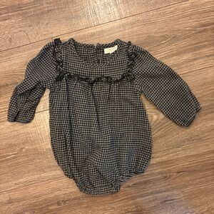 Kendi Black and Grey Houndstooth Bubble Romper